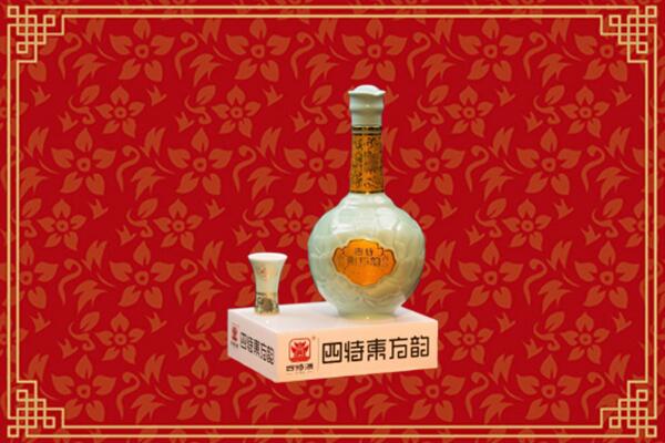 鲁山县回收四特酒
